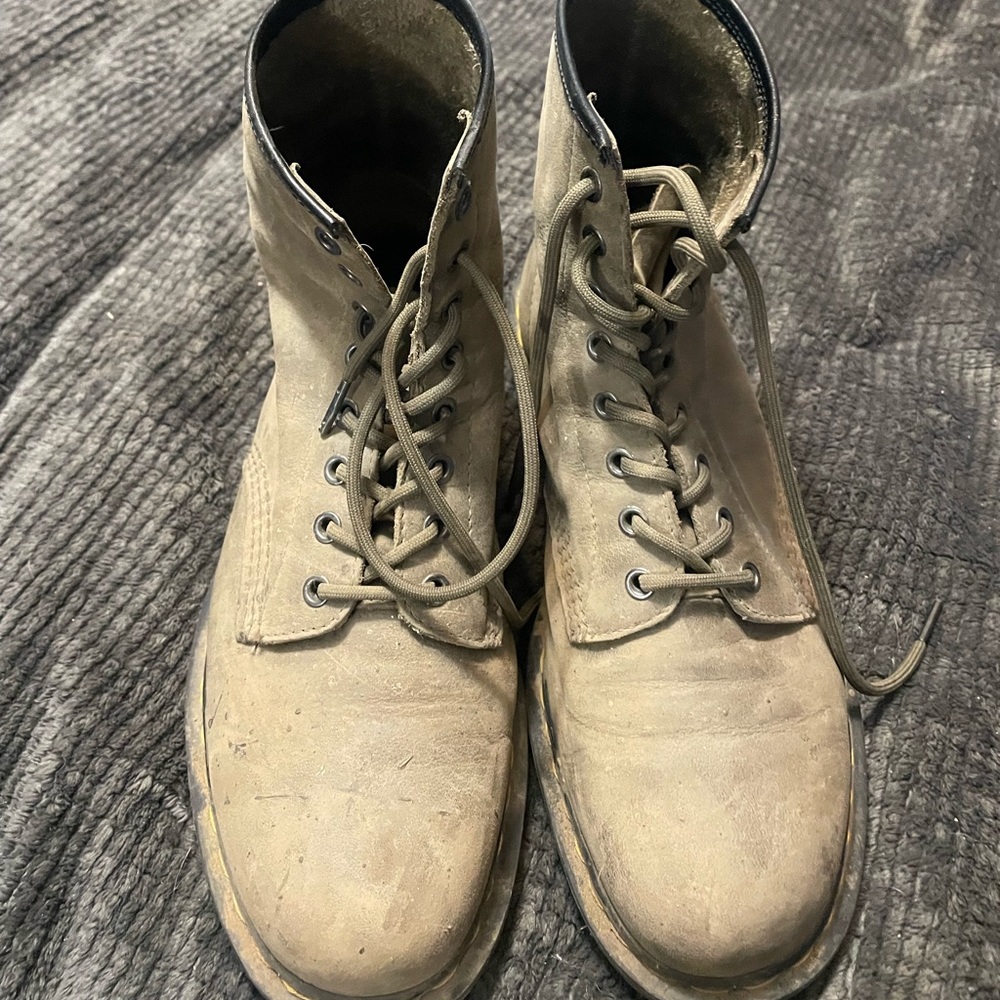Dr. Marten boots
